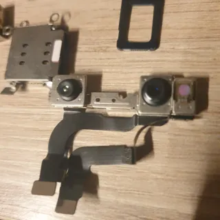 Placa base y batería iPhone 12