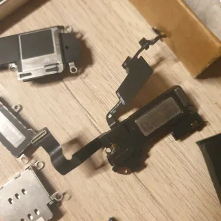 Placa base y batería iPhone 12