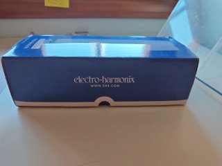 Pedal de expresión negro harmonix ehx.