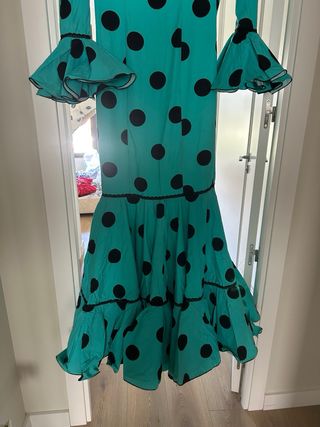Traje Flamenca lunares negro y turquesa