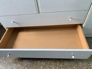 Armario blanco grande 136x218