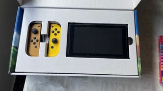 Nintendo Switch Edición Pikachu & Eevee