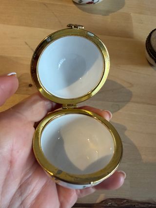 Lote di 6 uova in porcellana portagioie