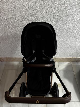 Carro de bebe cybex  e priam. Silla ligera