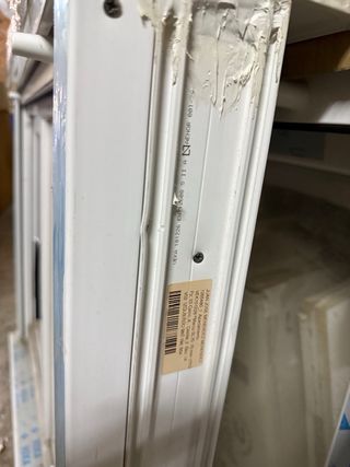 Ventana PVC Doble Hoja Oscilobatiente Blanca