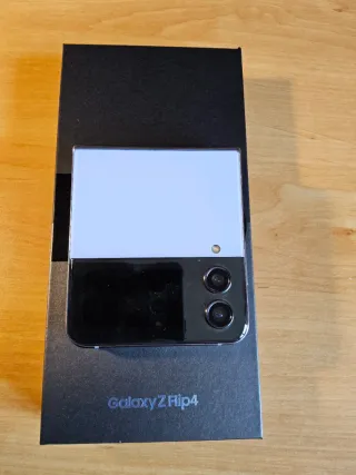 Samsung Z Flip 4 256GB LEGGI DESCRIZIONE