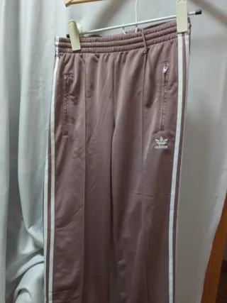 Pantalón chándal Adidas rosa