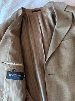 Americana de Caramelo. Talla 56. Wool - Silk. Nuev