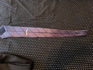 Traje Dustin azul y negro T.54