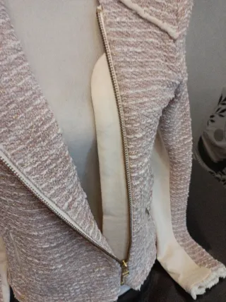 Chaqueta tweed beige y rosa
