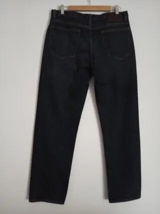 Vaqueros Marca Zara azul fuerte talla 40