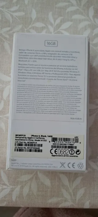 iPhone 4 16GB Negro/Plata