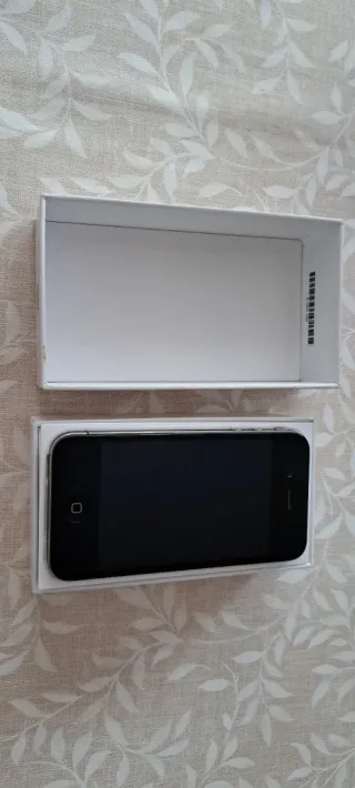 iPhone 4 16GB Negro/Plata