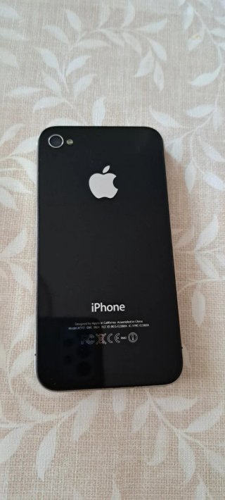 iPhone 4 16GB Negro/Plata
