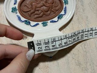 Acquasantiera in porcellana fine con angeli