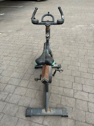 Bicicleta de Spinning. Marca Cecotec.