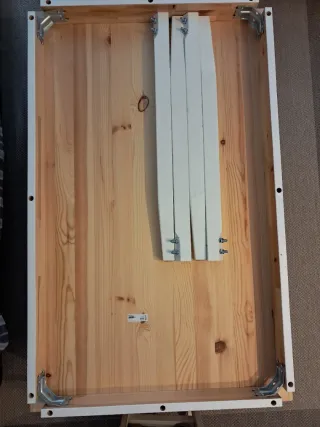 Mesa comedor y 2 sillas madera