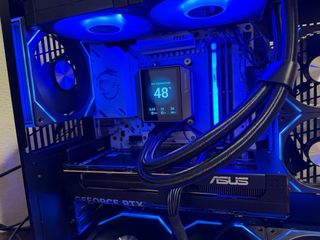 Pc gaming RTX5060+RYZEN 5 7500f NUEVO