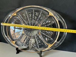 Bandeja cristal con detalles dorados