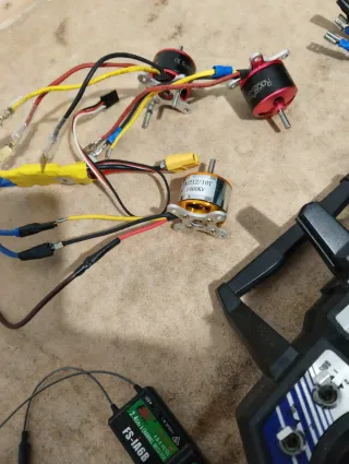 Mando Flysky FS-i6 + Receptor FS-iA6B y motores