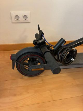 Patinete Eléctrico Xiaomi Mi Scooter 3