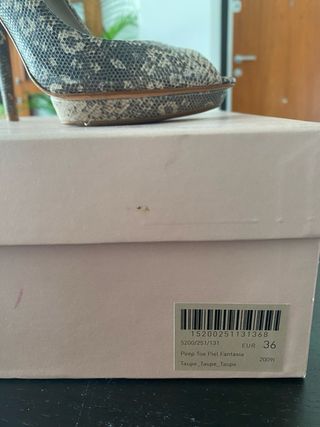 Zapatos Uterqüe piel estampado serpiente peep toe