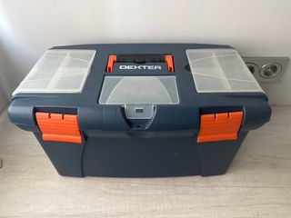 Caja de herramientas Dexter