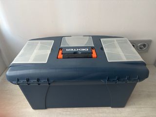 Caja de herramientas Dexter