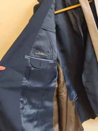 Traje azul Dustin T.58