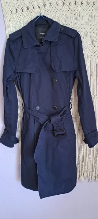 Gabardina azul Mango