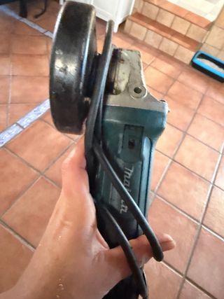 Radial Makita GA453R