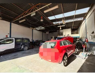 Se vende nave en Murcia