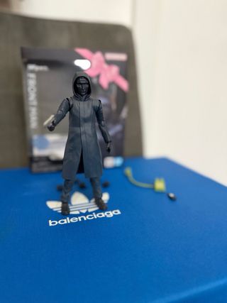 S.H.Figuarts Front Man - Squid Game