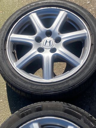 Llantas 17 Honda civic accord