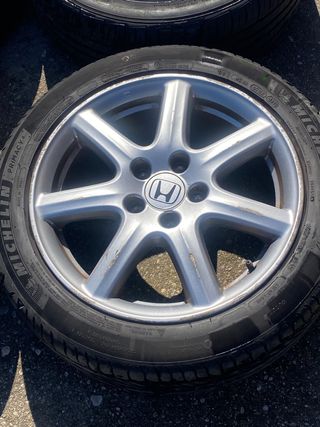 Llantas 17 Honda civic accord