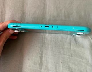 Nintendo Switch Lite celeste