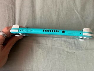 Nintendo Switch Lite celeste