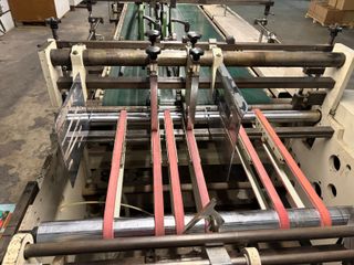 Máquina de plegado y pegado de cajas Jagenberg 875