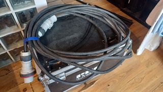 Lote Cuadros Eléctricos y Cable de Fuerza