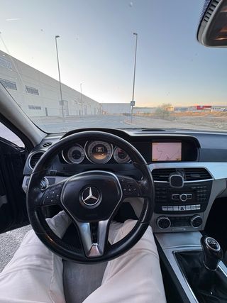 Mercedes-Benz Clase C 2011