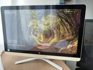 HP All in One Pantalla Táctil, 24"