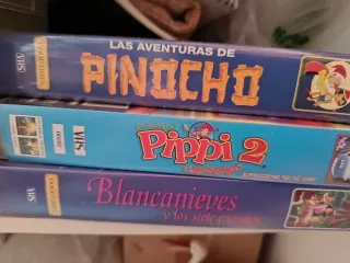 9 Películas Disney VHS (Clásicos)
