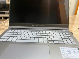 Portátil ASUS vivobook Intel Core Ultra 9 185H 16g