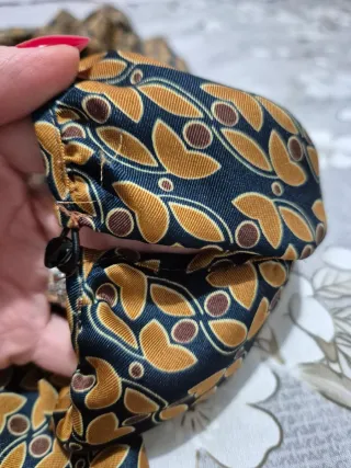 Abito fantasia floreale Motivi