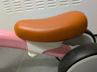 Triciclo Vespa Hape Rosa