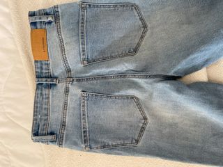 Pantalón vaquero Stradivarius azul