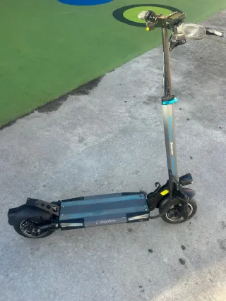 Patinete SmartGyro casi nuevo