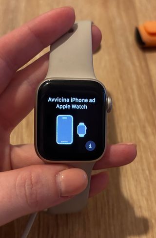 Apple Watch SE 2a gen Argento, luglio 2024