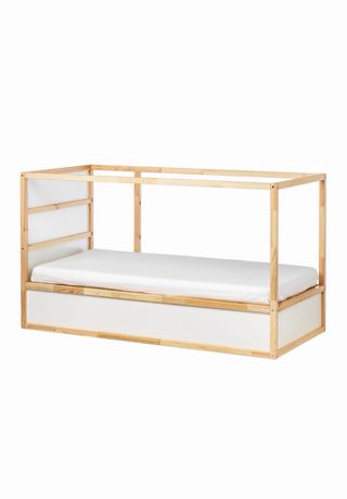 Cama infantil KURA + somier extra!!