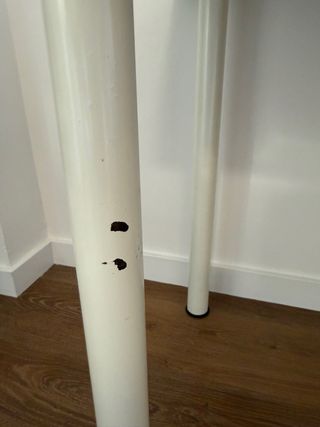 Escritorio completo: mesa, cajonera y silla